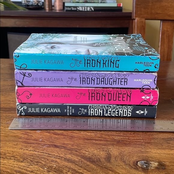 Set of 4 IRON FEY Series by Julie Kagawa Harlequin Teen Used Books - Picture 3 of 6